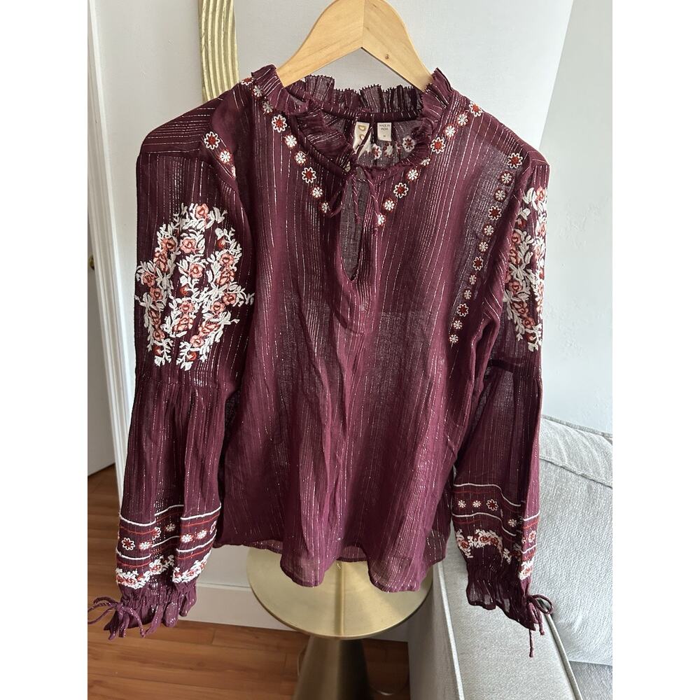 Anthropologie Bohemian Romantic Peasant Top M Dolan Embroidery Metallic